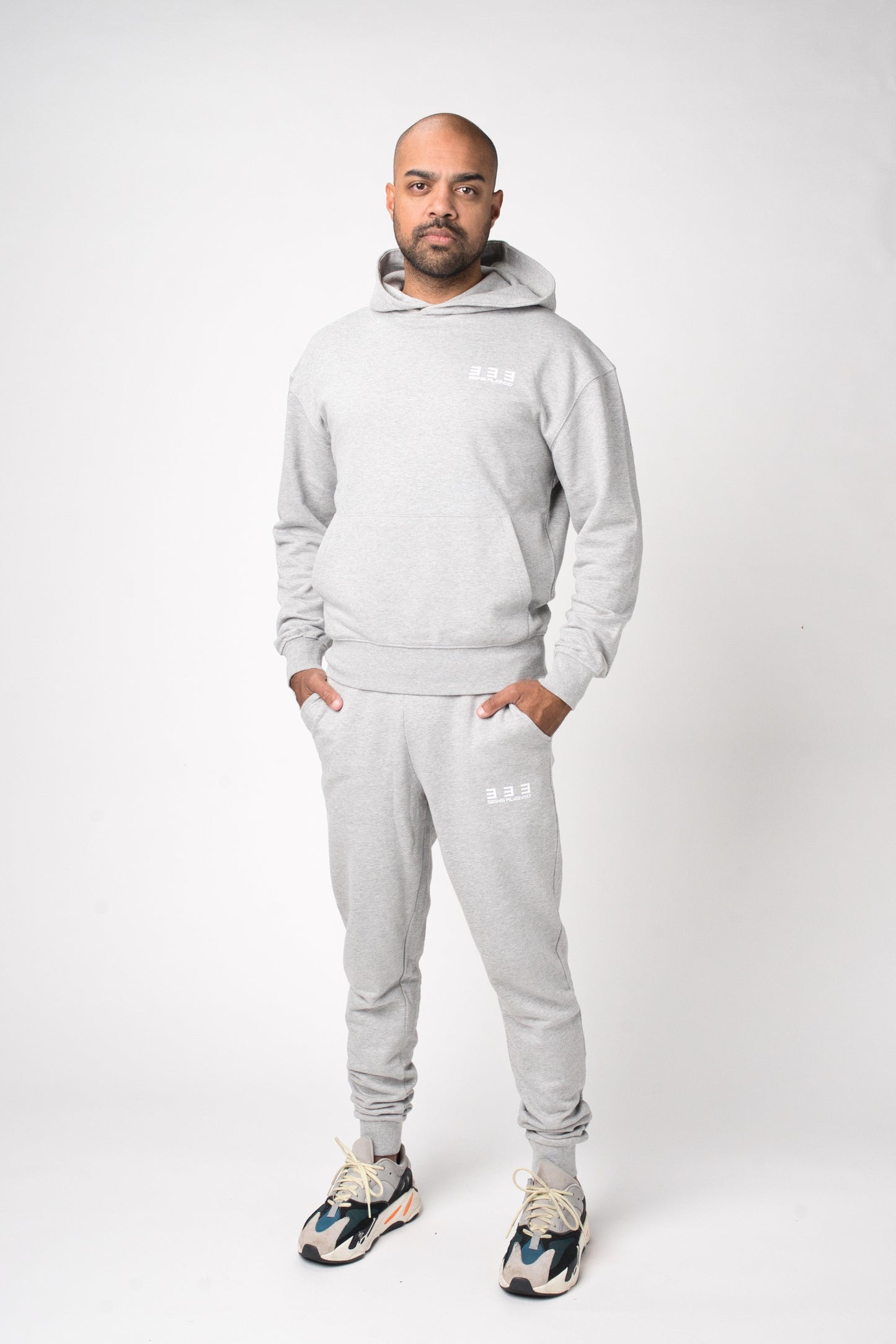 Hoodie & Broek (compleet) grijs